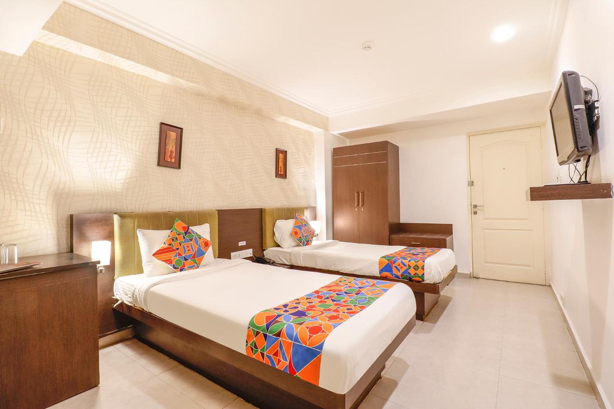 Fabhotel Park Inn - Indiranagar Bangalore Exterior foto
