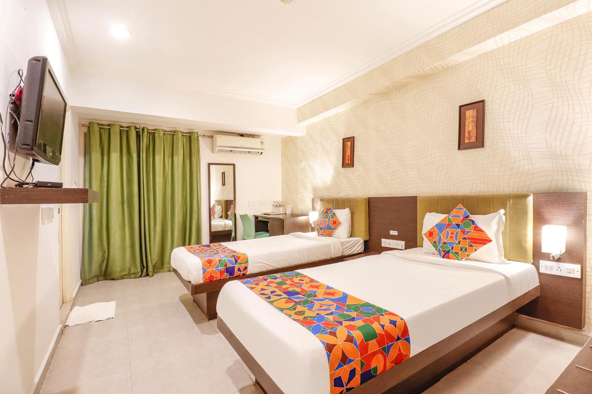 Fabhotel Park Inn - Indiranagar Bangalore Exterior foto